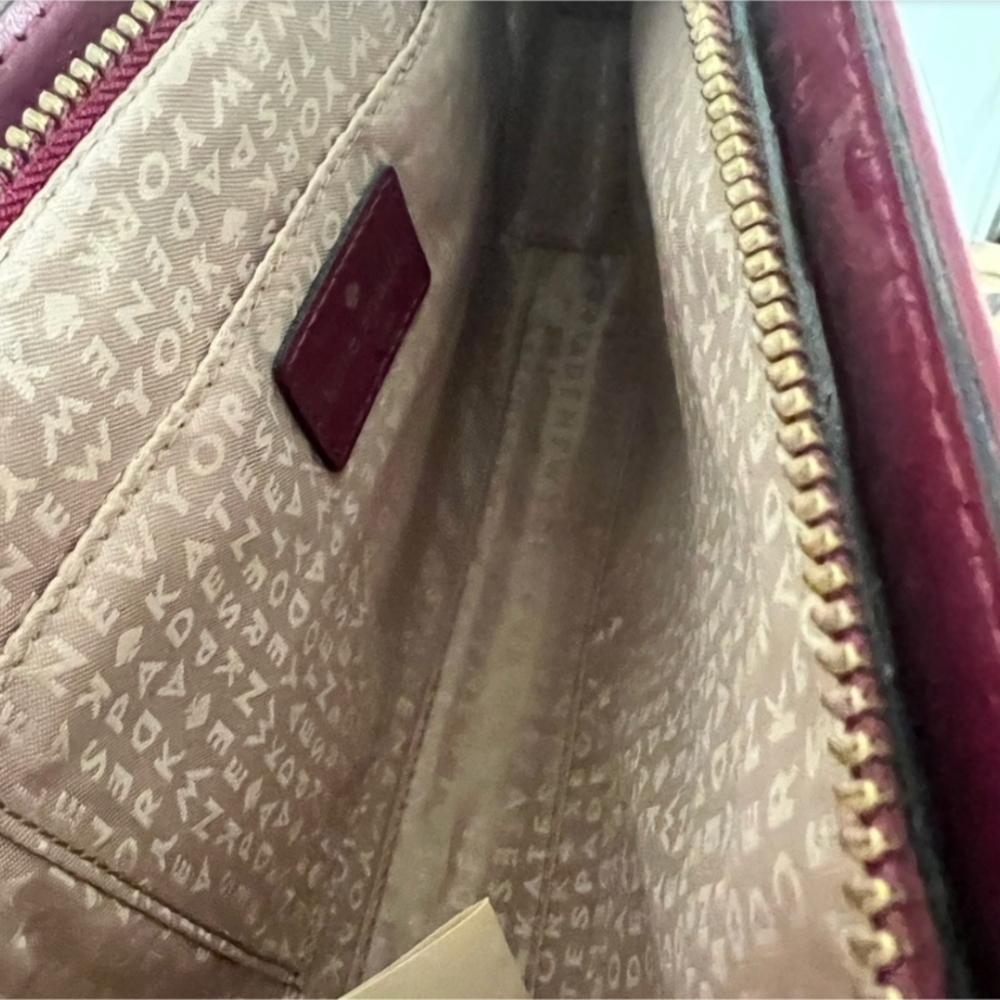 Kate Spade Adelia Crossbody NWOT - Picture 4 of 4